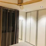 Magnifico apartamento en Puerto Banus beach